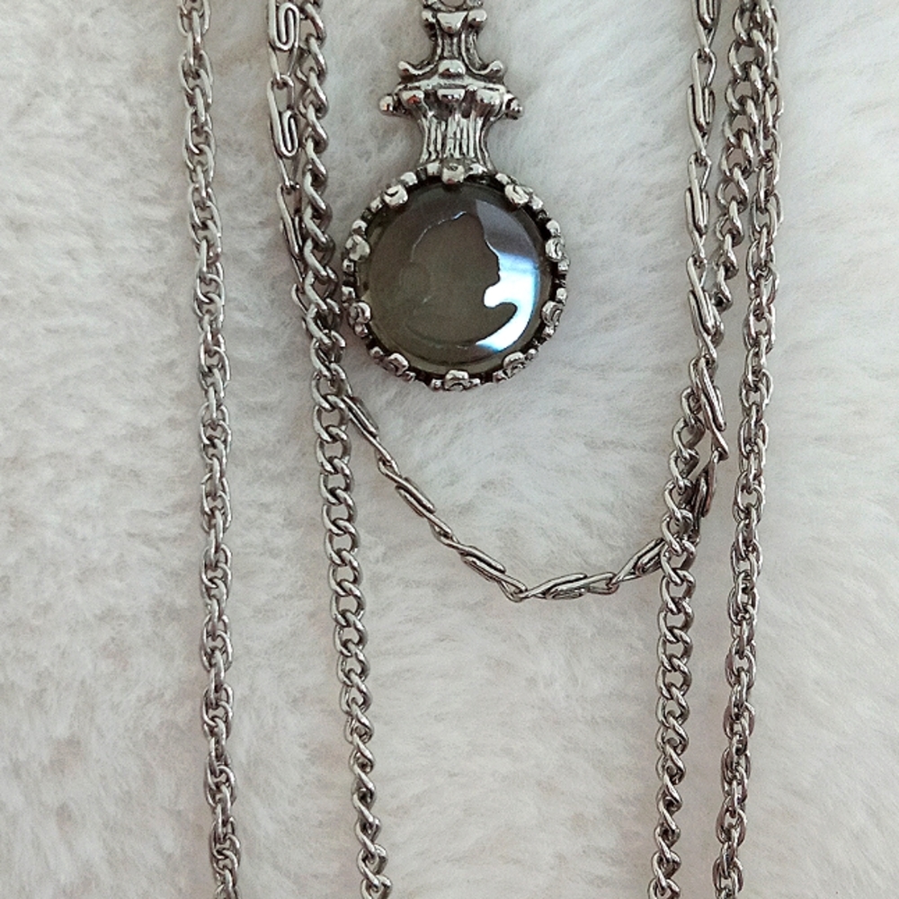 Goldette Vintage layered necklace